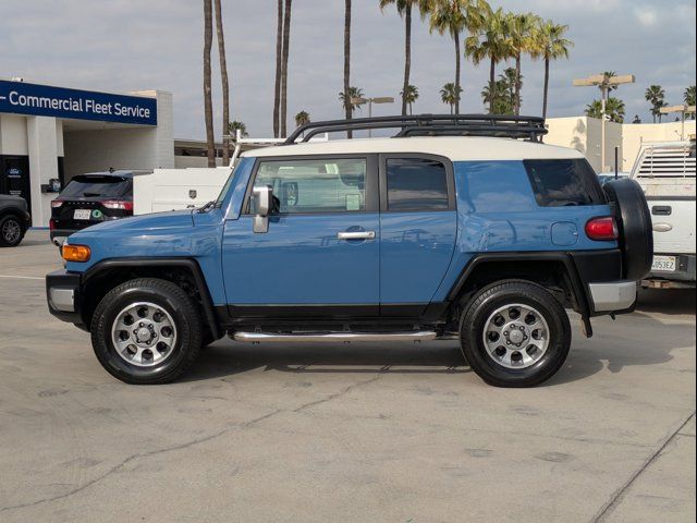 2013 Toyota FJ Cruiser Base