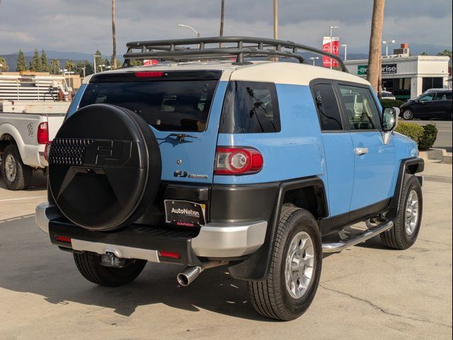 2013 Toyota FJ Cruiser Base