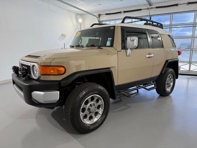 2013 Toyota FJ Cruiser Base