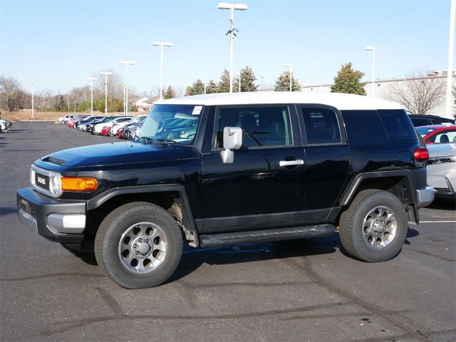 2013 Toyota FJ Cruiser Base