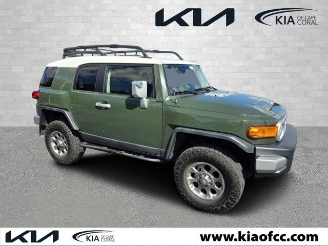 2013 Toyota FJ Cruiser Base