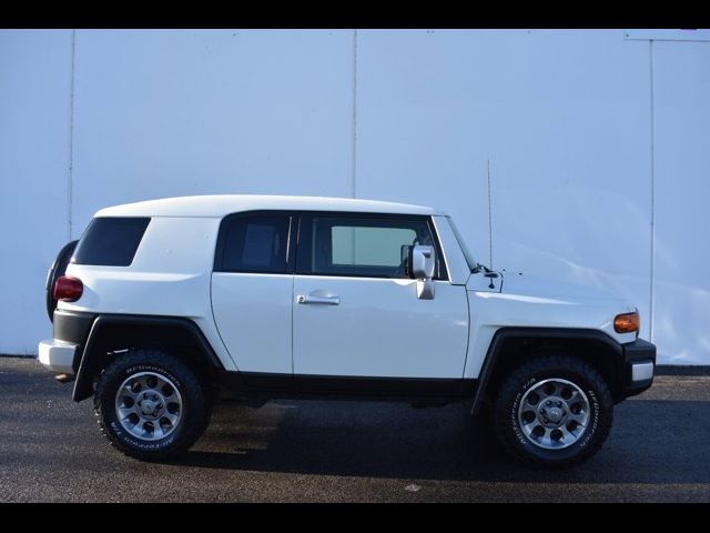 2013 Toyota FJ Cruiser Base