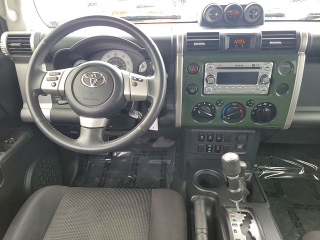 2013 Toyota FJ Cruiser Base