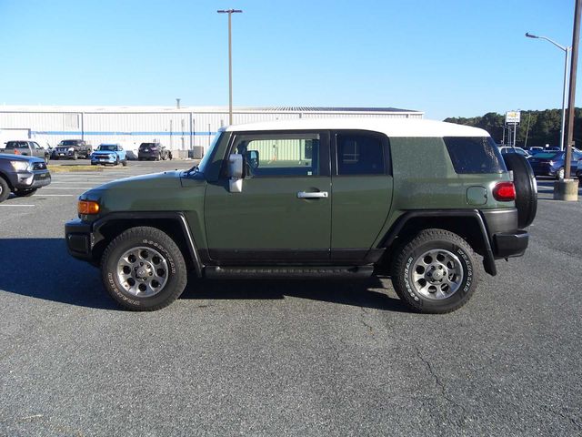 2013 Toyota FJ Cruiser Base