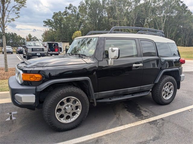 2013 Toyota FJ Cruiser Base