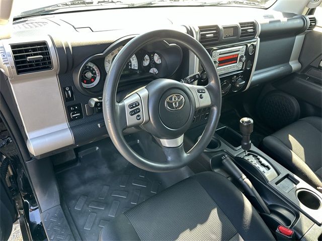 2013 Toyota FJ Cruiser Base