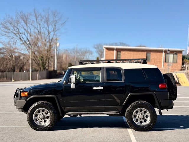 2013 Toyota FJ Cruiser Base