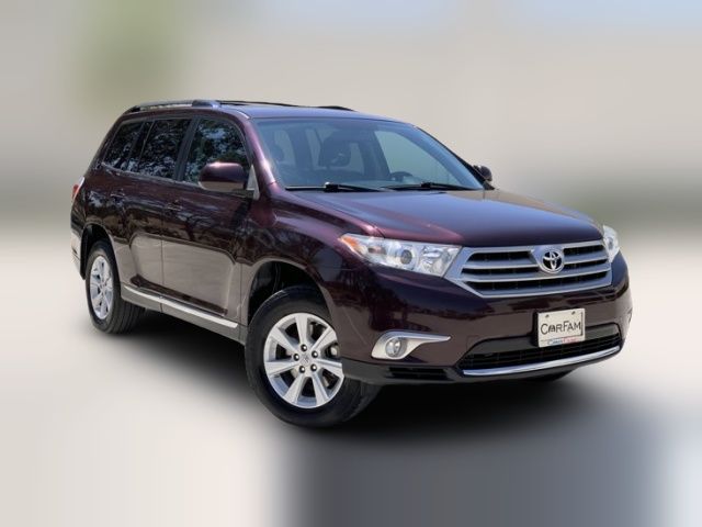 2013 Toyota Highlander SE