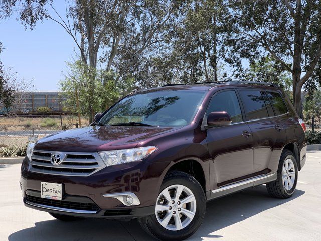 2013 Toyota Highlander SE