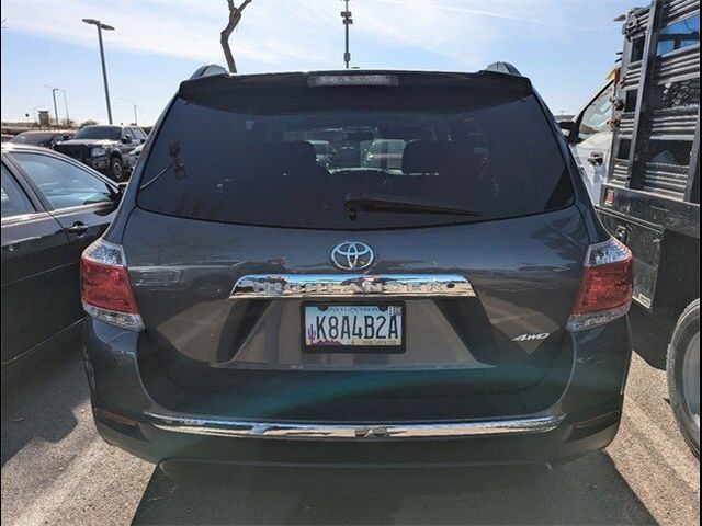 2013 Toyota Highlander SE