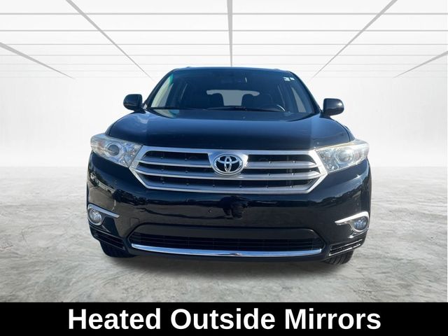 2013 Toyota Highlander SE