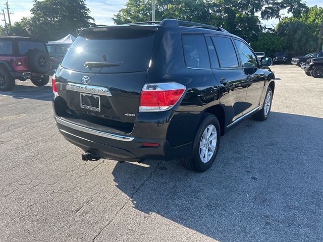 2013 Toyota Highlander SE