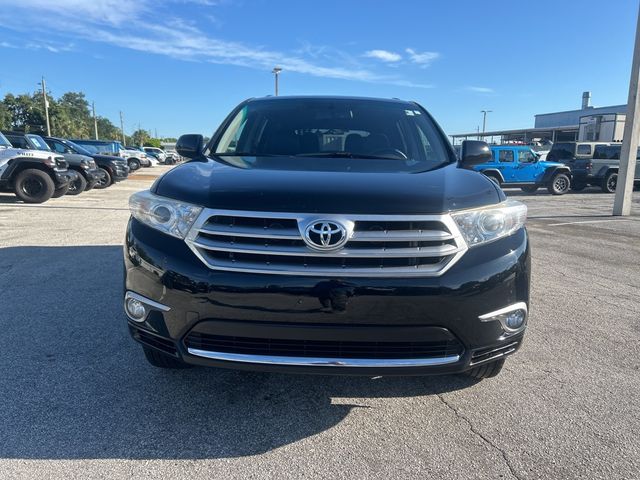 2013 Toyota Highlander SE