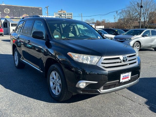 2013 Toyota Highlander Base