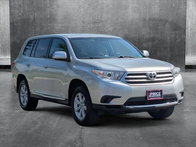 2013 Toyota Highlander Base