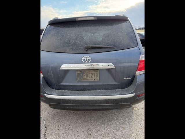 2013 Toyota Highlander Base