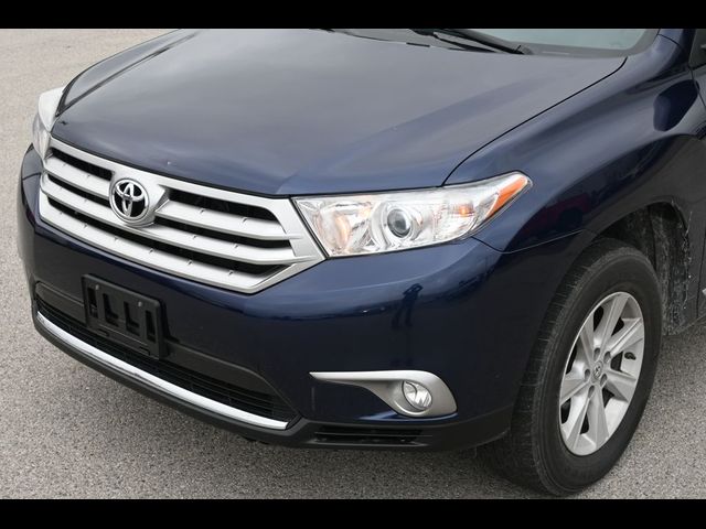 2013 Toyota Highlander Base