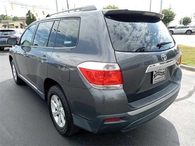 2013 Toyota Highlander 