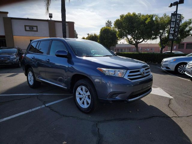 2013 Toyota Highlander Base