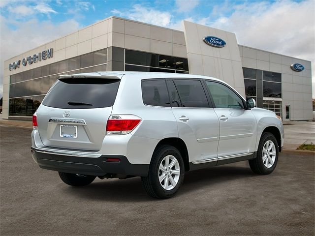 2013 Toyota Highlander Base