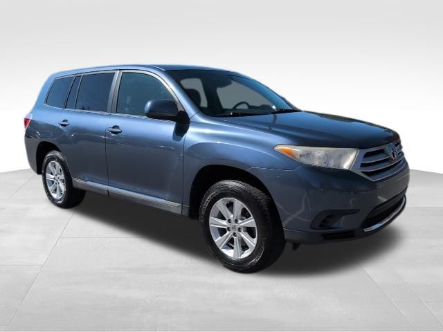 2013 Toyota Highlander Base