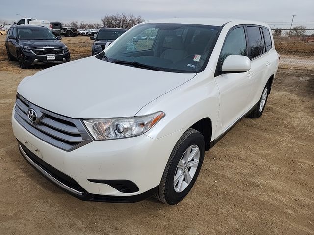 2013 Toyota Highlander Base