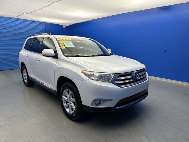 2013 Toyota Highlander SE