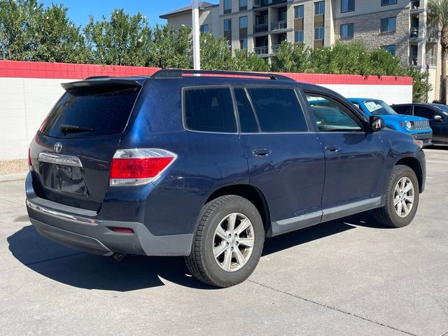 2013 Toyota Highlander Base