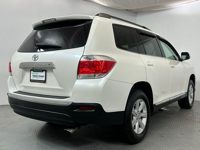 2013 Toyota Highlander Base