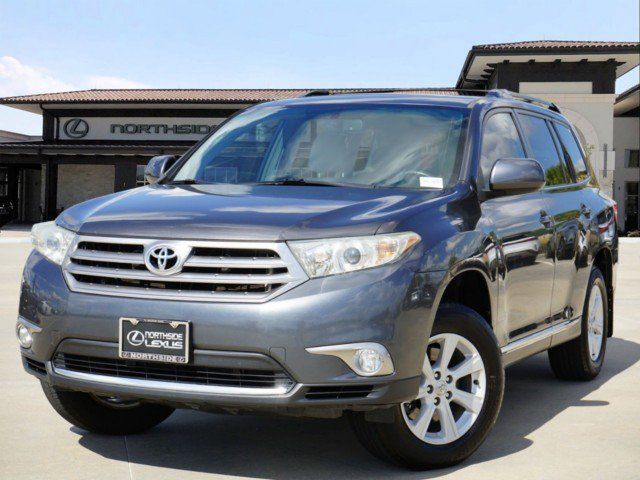 2013 Toyota Highlander Plus