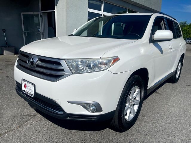 2013 Toyota Highlander Base