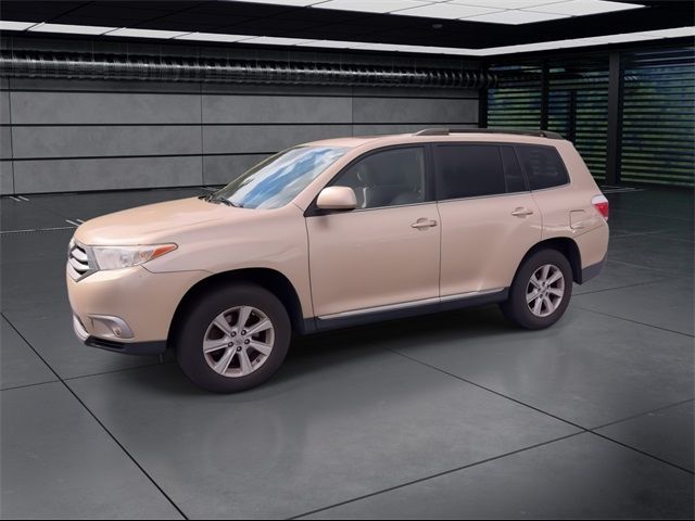 2013 Toyota Highlander SE