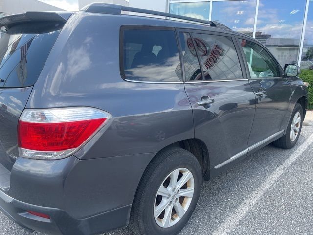 2013 Toyota Highlander Plus