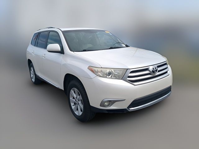 2013 Toyota Highlander Plus