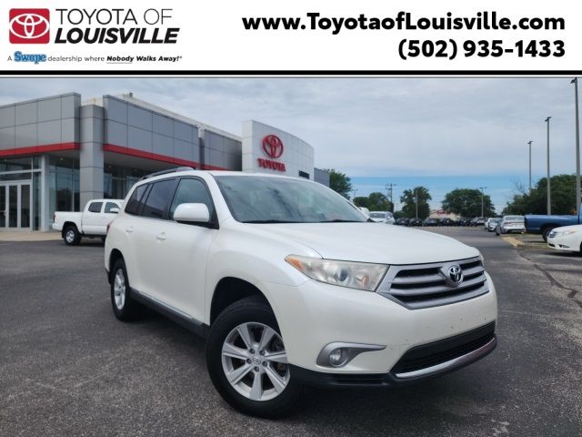 2013 Toyota Highlander SE