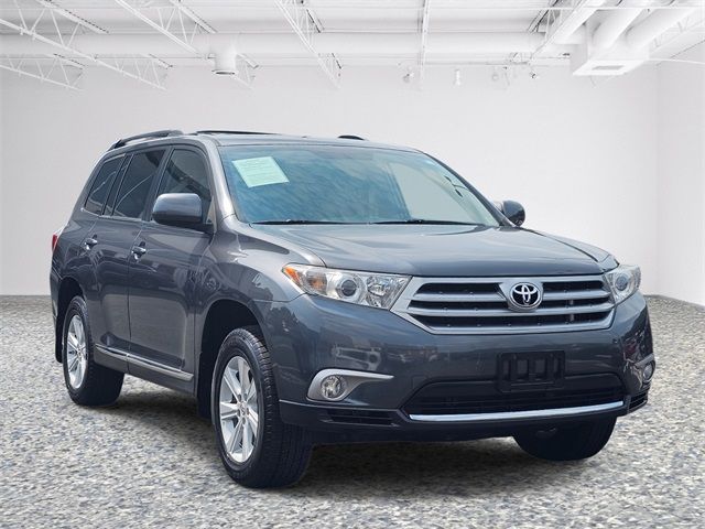 2013 Toyota Highlander Plus