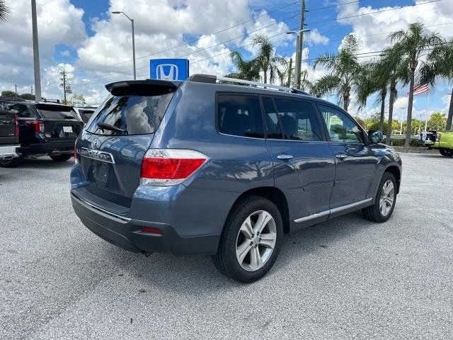 2013 Toyota Highlander Limited