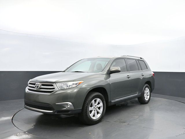 2013 Toyota Highlander SE