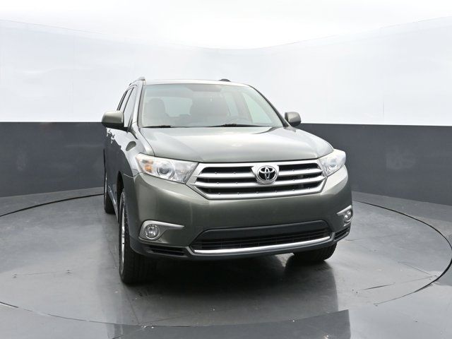 2013 Toyota Highlander SE