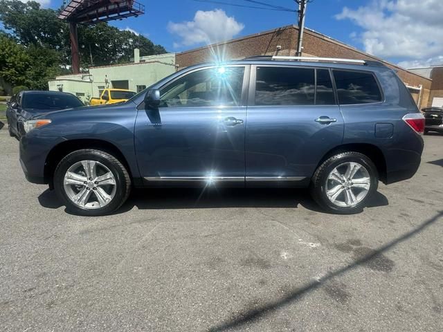 2013 Toyota Highlander Limited