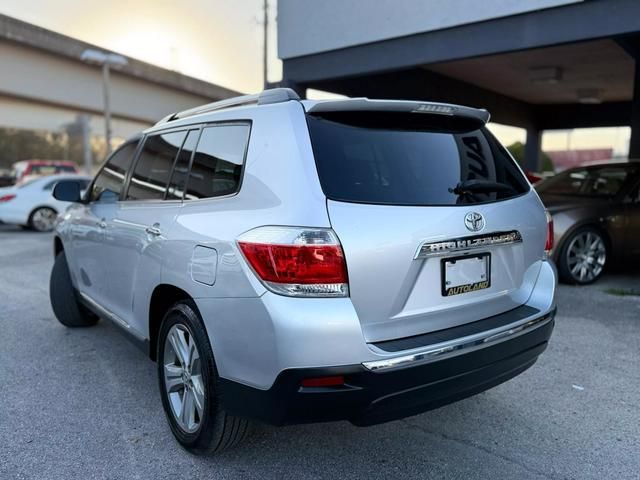 2013 Toyota Highlander Limited