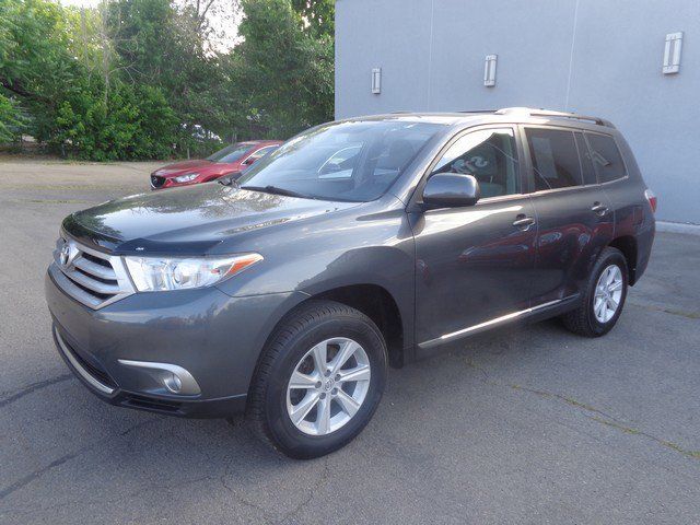 2013 Toyota Highlander Plus