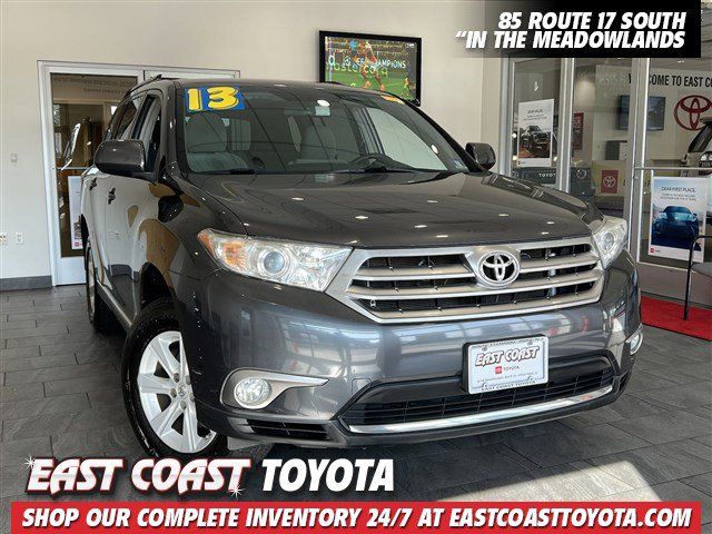 2013 Toyota Highlander Plus