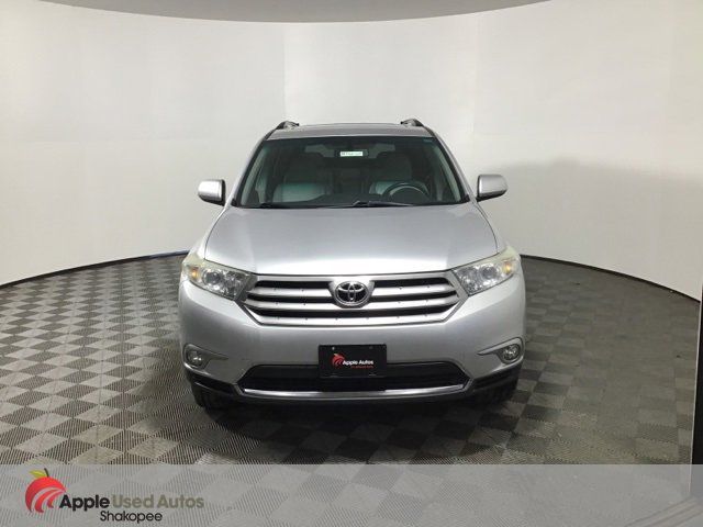 2013 Toyota Highlander Plus