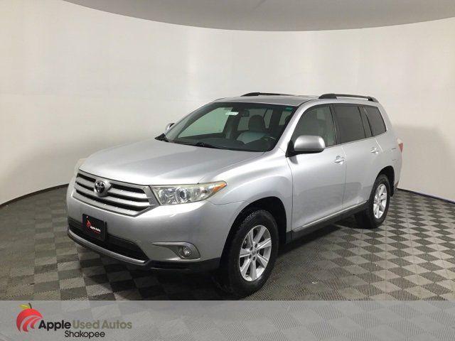 2013 Toyota Highlander Plus