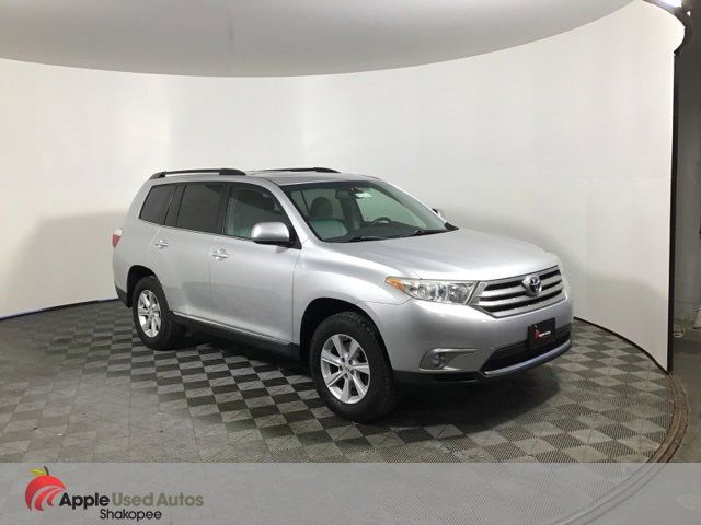 2013 Toyota Highlander Plus