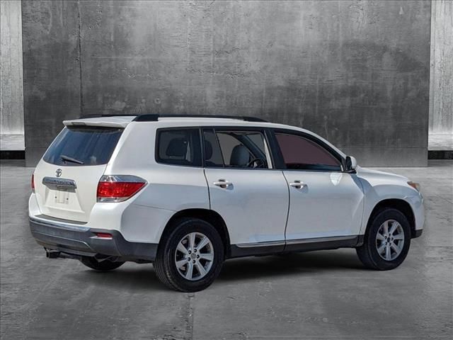 2013 Toyota Highlander Plus