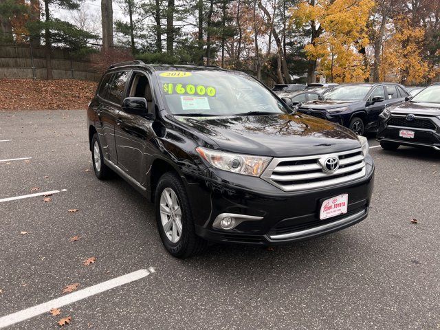 2013 Toyota Highlander SE