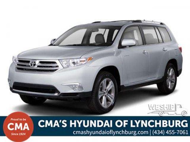 2013 Toyota Highlander SE