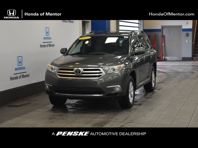 2013 Toyota Highlander SE